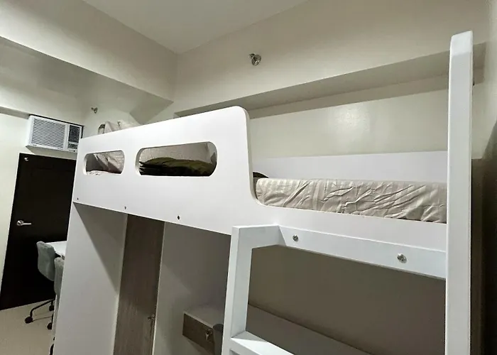 Dorm With View - Loft Bed Hostel *